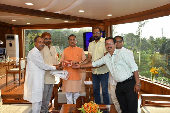 ANRKM Delegation Meets LG, Seeks Regularisation of Casual Employees