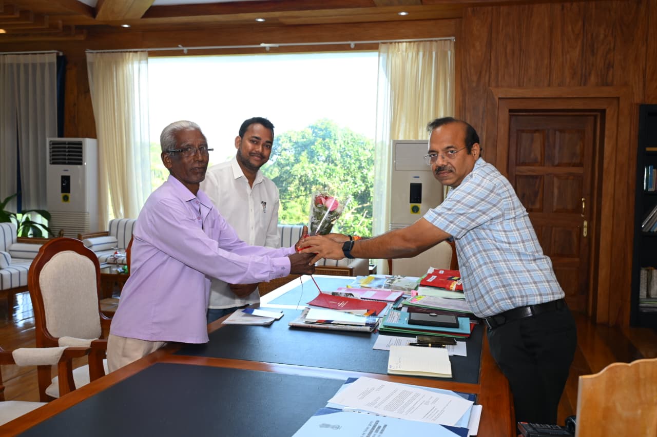 Ramnagar Pradhan Meets Chief Secretary, Seeks Resolution of Long-Pending Land and Development Issues